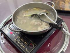 -香猪美食(中心店)