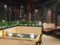 大堂-釜御山海鲜烤肉火锅自助(新城市中心店)