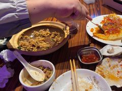 -蚝堡海鲜·威海菜·海肠捞饭·烧烤·亚洲吃蚝公司(幸福门店)