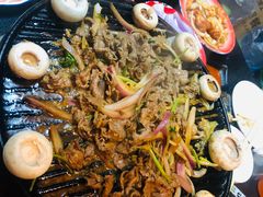 -石记老北京炙子烤肉(松园店)