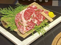 -山川小町·极番烧肉(新地假日广场店)
