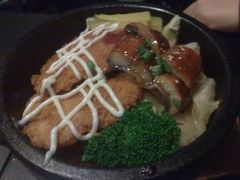 石锅饭-蜜室和风洋食概念餐厅(南田路店)