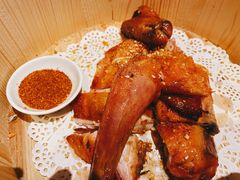 胡桃里烤鸡-胡桃里音乐酒馆(环亚凯瑟琳广场店)