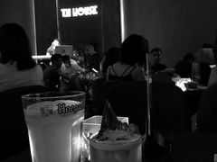 -TZ House音乐现场(来福士中心店)