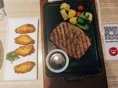 -必胜客(联投东方店)