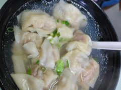 鲜肉小馄饨-食惠里小笼包面馆(越秀店)