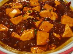 麻婆牛筋滑豆腐-南麓·浙里(外滩店)