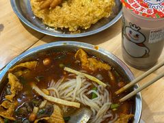 -柳州肥姨妈大骨螺蛳粉(沙河店)