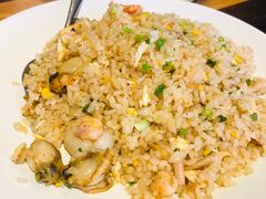 -臻鲜燕海鲜融合餐厅(金陵style店)