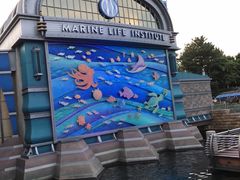 -海底巡游艇:尼莫和好友的海洋世界