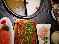 -热火朝天鲜切牛肉火锅(南强街巷店)