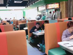 大堂-锦园春香港茶餐厅(西海湾旗舰店)