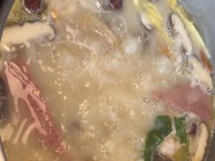 -煲王粤菜餐厅(中侨中心店)