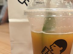 -喜茶(上海打浦桥日月光gelato lab+店)
