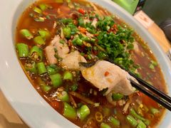 -兔行天下-鸿鹤鲜锅兔(中海国际店)