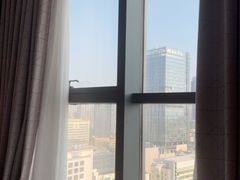 -珠海拱北口岸智选假日酒店