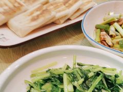 -乔家小院•本地小海鲜•非遗驴肉(万年泉路店)