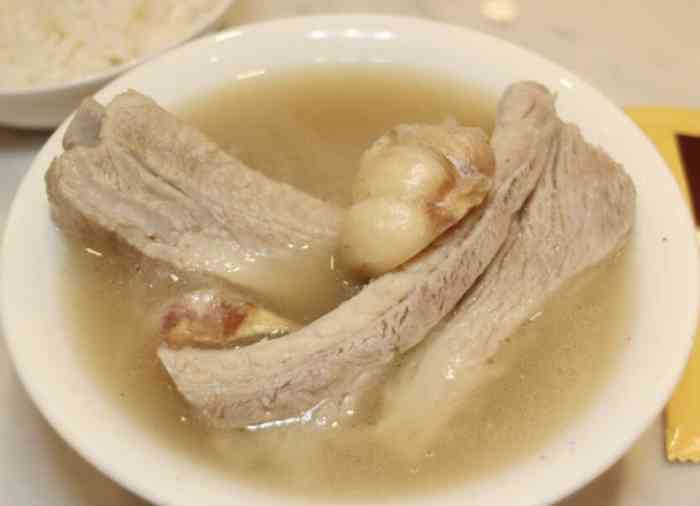 松发肉骨茶(台湾首店)-"[服务铃]服务:满体贴的,一般来说,餐厅.