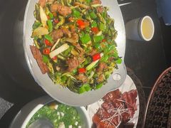 -三生三味密宗川菜·江景餐厅(来福士店)