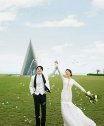 -卢浮宫婚纱摄影(银河国际店)