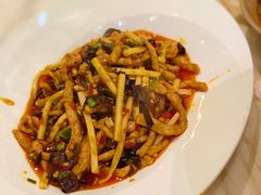 鱼香肉丝-茅庐川菜(青岛凯德店)