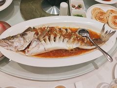 -万龙洲海鲜(大兴绿地缤纷城店)