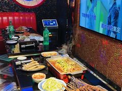 -路边边.炒菜烧烤.音乐餐厅(良乡长虹店)