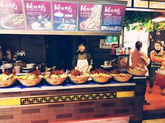 -八一好吃街·高品美食广场