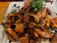 馕丁炒烤肉-疆Jiang·新疆秘制料理
