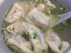 香菜木耳肉馄饨-顶巧鸡汤馄饨(虹口总店)