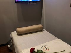 包房-鸿泰龙·天下易行·足道·SPA(来福士店)