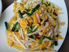 -湖泉水云间餐厅·弥勒地道菜(B座店)