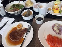 -大中华希尔顿酒店-念自助餐·海南美食·三文鱼