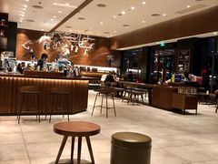 大堂-星巴克(深圳龙华和平里店)