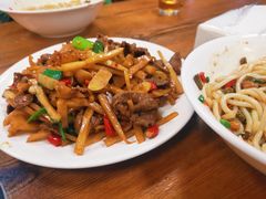 -牛八宝桂林米粉(八里庄店)