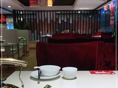 大堂-潮泰牛肉火锅 · 创于1992年(车公庙店)