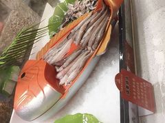 -四囍码头海鲜烧烤自助火锅(外滩南京东路悦荟广场店)