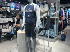 -迪卡侬(环球港店)