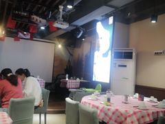 大堂-西域阿里马新疆菜·清真(桂花路店)