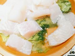-龍歌自助小火锅(市南金茂湾店)