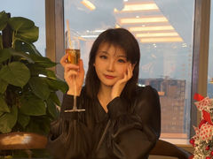 -及象咖啡Air·360度俯瞰广州塔(北塔68F店)