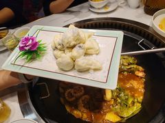 -九妹农家大铁锅东北菜(江湾店)