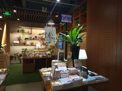 -博览书店(越秀悦汇天地店)