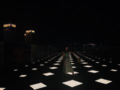 -南京眼步行桥