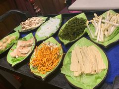 -一叶一世界·素食餐厅(锦华万达店)