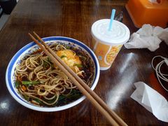-忆碗面(华新街店)