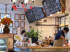 -唐咖精品咖啡(大理古城手冲店)