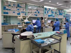 -极光口腔·矫正种植修复(锦江店)