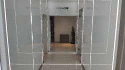 -LESSMORE科技头皮理容中心