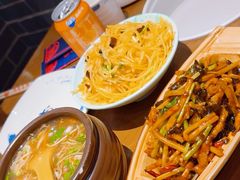 -满园烤鸭·春饼(太原街万达店)